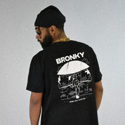 CAMISETA MON PRETA – MODELO OVERSIZED | BRONKY